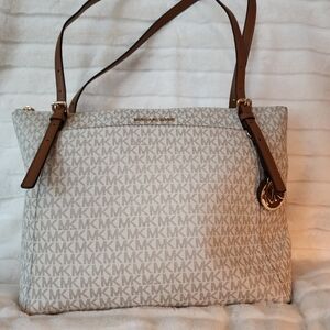 MICHAEL Michael KorsVoyager Large Logo Top-Zip Tote Bag.